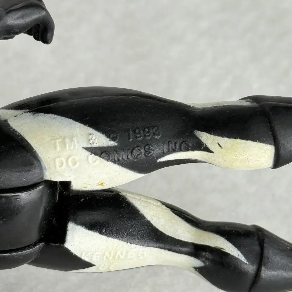 Vintage 1993 DC Comics Kenner Batman Animated Action Figure Lightning 5in Toy